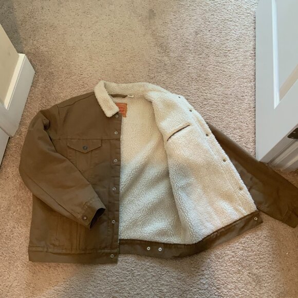 Levi's Men's Sherpa Trucker Jacket - Picture 3 of 5